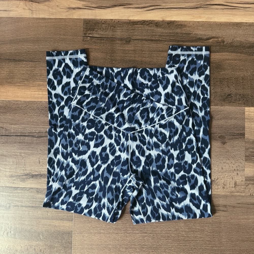 Real Me High Waisted Crossover Legging 7/8 Length